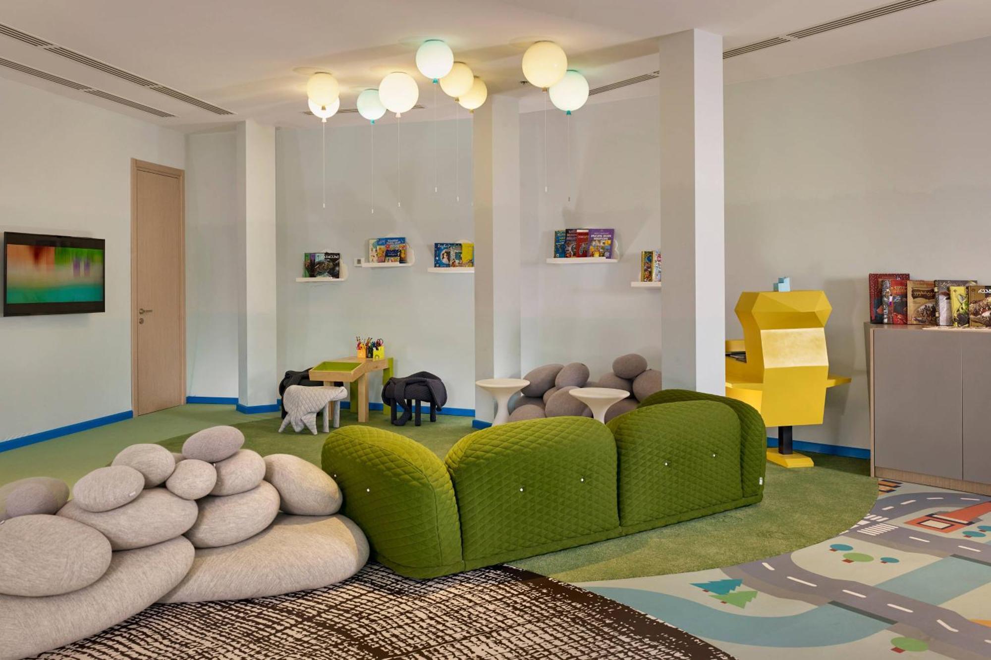 Paragraph Resort & Spa Shekvetili, Autograph Collection Shekhvetili Exterior foto The Kids Club at the Jumeirah Beach Hotel
